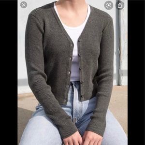 Brandy Melville sweater